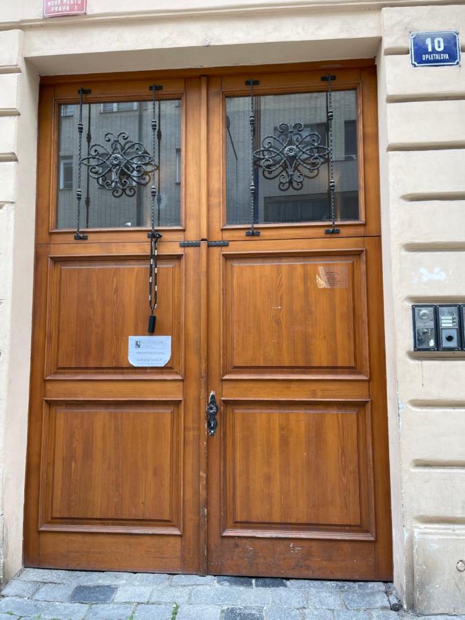 Wenceslas Square Two-Floor Apartment Praga Exterior foto